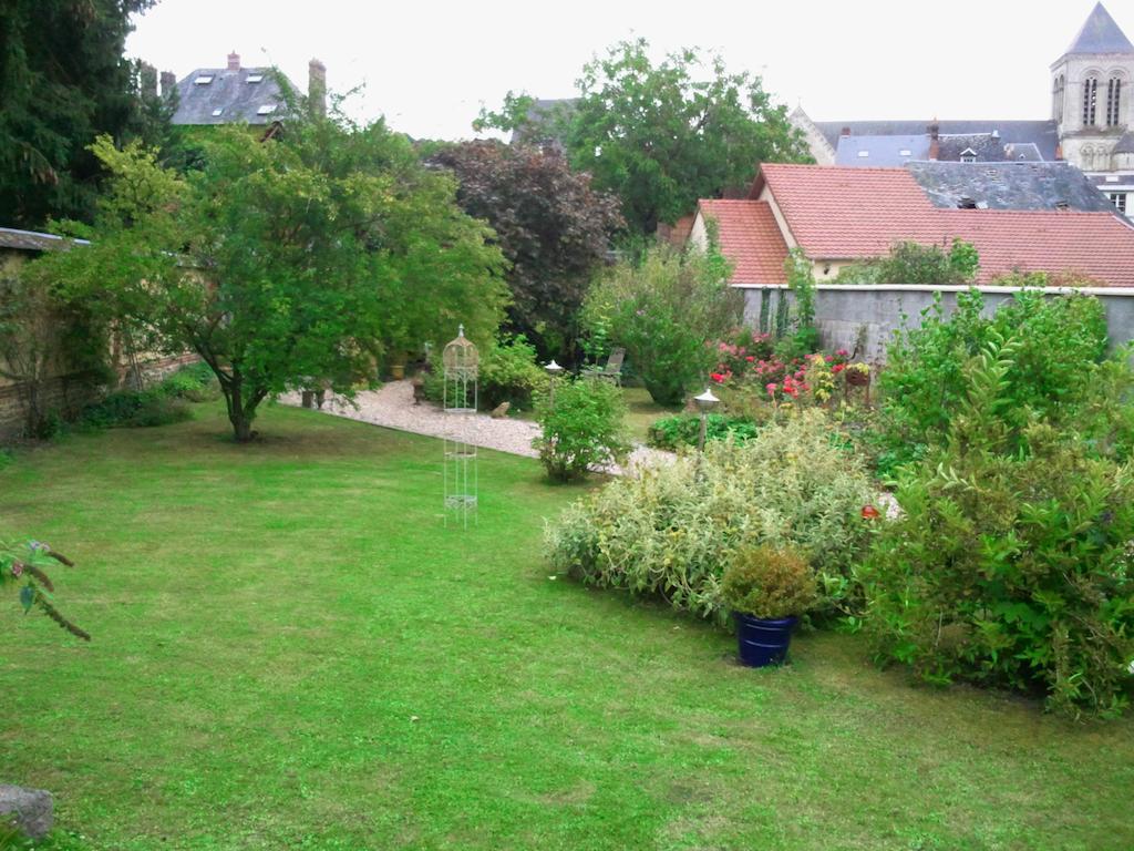 Au Fond Du Jardin Maison D'Hotes Saint-Saens Room photo