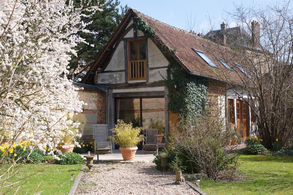 Au Fond Du Jardin Maison D'Hotes Saint-Saens Room photo